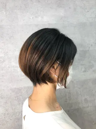 ショート 内藤 繁のヘアスタイル
