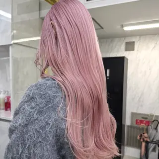 ロング カラー シールエクステ特化 ハイトーン、NANAのヘアスタイル