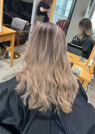 セミロング カラー 指名数No.1 /NAOYAのヘアスタイル
