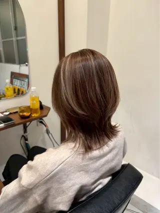 カラー ROUIS honokaのヘアスタイル