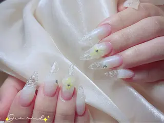 ネイル Dia nail サロンのネイルデザイン
