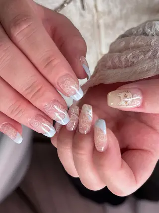 ネイル moi nail ˙⋆.˚のネイルデザイン