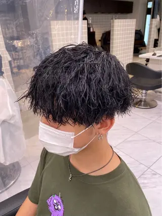 パーマ メンズ Mio|横浜 メンズ特化🖤のヘアスタイル