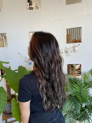 ロング カラー 🌸小掛🌸 豊橋外国人風カラーのヘアスタイル