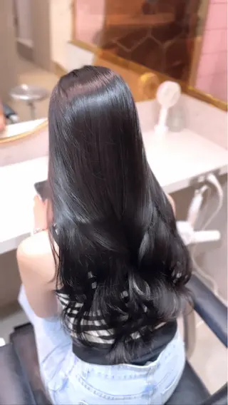 ロング 🎀しゅな/韓国 レイヤー/うる艶のヘアスタイル