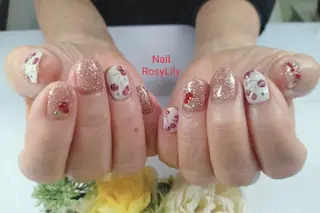 ネイル プライベートサロン Rosy Lilyのネイルデザイン