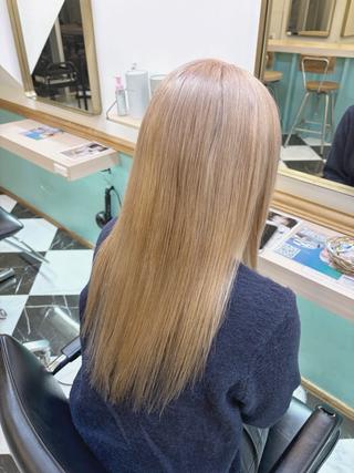 ミディアム カラー 🍀🩶ナチュラル ハイトーン/はちすのヘアスタイル