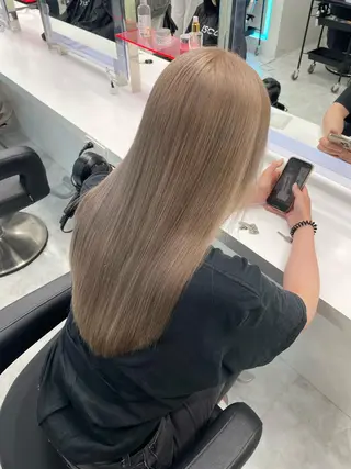 ミディアム カラー 期間限定: ショート特化/森澤のヘアスタイル