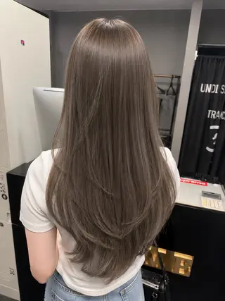 ロング Tsgumi /京都/ハイトーンのヘアスタイル