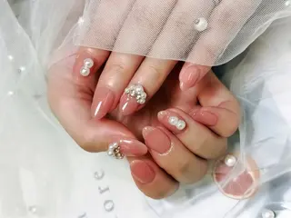 ネイル RUBYネイルサロン 9Caratsのネイルデザイン