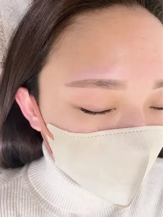 アイブロウ 尾崎 愛華のマツエク・マツパデザイン