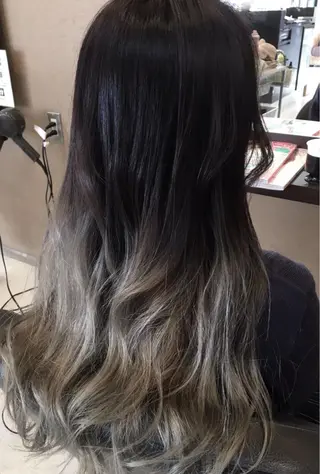 ロング カラー ヘアアレンジ 浅川 実行のヘアスタイル