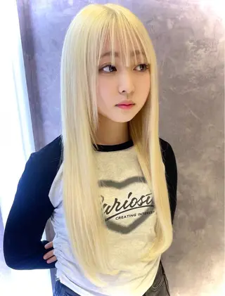 セミロング カラー 🥀ケアブリーチ🥀 一ノ瀬🥀のヘアスタイル