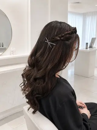 ヘアアレンジ ヘアセット＆メイク 早朝対応可能☀️のヘアスタイル