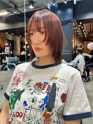 ミディアム カラー 圧倒的デザイン力 店長🎨RENAのヘアスタイル