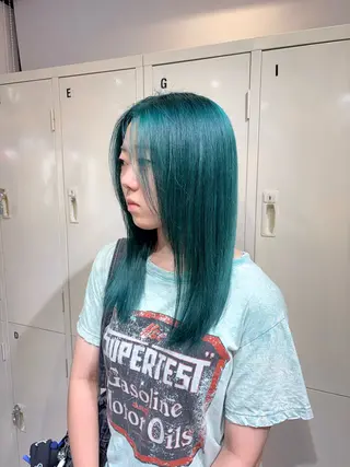 セミロング カラー 🧤高明度ハイトーン 🧤莉音のヘアスタイル