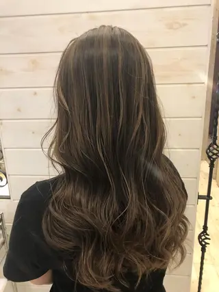 ロング カラー 東恩納 誠のヘアスタイル