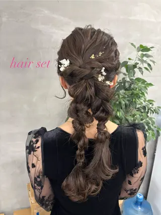 ヘアアレンジ ✨透明感艶カラー ✨💍Yuri💍のヘアスタイル