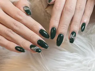 ネイル le'a -レア-のネイルデザイン