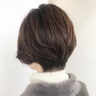 ショート パーマ 趙 英来のヘアスタイル