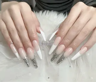 ネイル &ME タカのネイルデザイン
