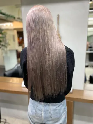 カラー yasuハイトーン/ デザインカラーのヘアスタイル