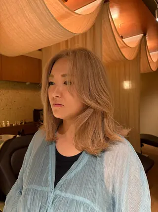 セミロング メンズ／顔周りカ ット中目黒akaneのヘアスタイル