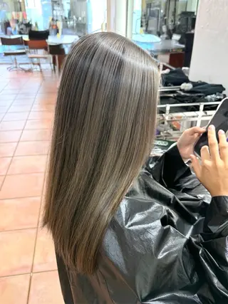 セミロング カラー 🦋エクステ/透明感 カラー🦋宮川莉央のヘアスタイル