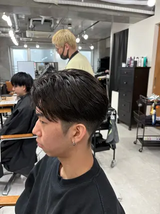 ショート メンズ 海外風パーマ カラー特化園田　楓莉のヘアスタイル