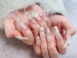 ネイル 🩷Yun nail Salon 本店🩷のネイルデザイン