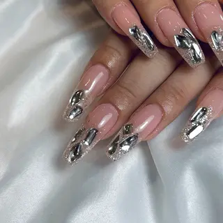 ネイル LUNABI nail🦋のネイルデザイン