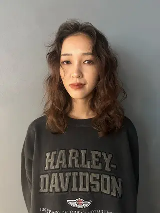 ミディアム パーマ 田口 樹理のヘアスタイル