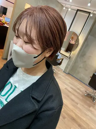 ショート カラー yoshi （髙橋）のヘアスタイル