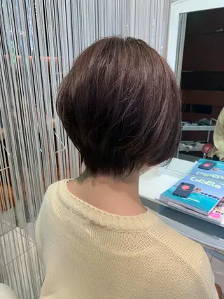 ショート カラー 美髪縮毛矯正専門 ✨be:up✨のヘアスタイル