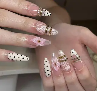 ネイル 🎀 UU_nailのネイルデザイン