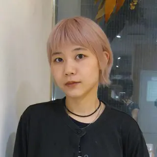 ショート カラー ブリーチ/デザイン 🎀Kanoのヘアスタイル