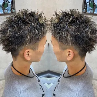 ショート パーマ メンズ ショート⭐️ブリーチ ⭐️木村康二⭐️のヘアスタイル