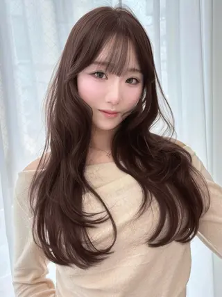 ロング カラー よしだ はるのヘアスタイル