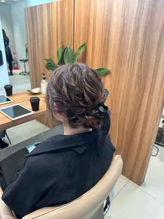 ヘアアレンジ 透明感モテ艶髪カラー Gallicaイリサのヘアスタイル
