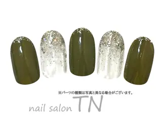 ネイル 矢川 まどかのネイルデザイン