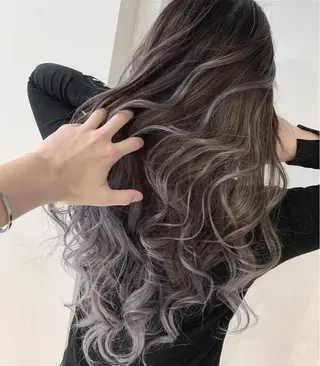 ロング カラー ブリーチ 透明感HIDEのヘアスタイル