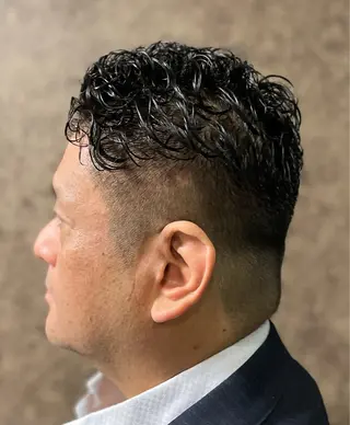ショート 千葉弘平 🔥波巻き特化🔥のヘアスタイル