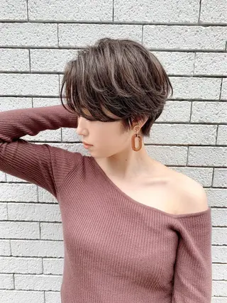 ショート カラー 仙台Ｉ韓国レイヤー Ｉ髪質改善Ｉ伊藤拓海のヘアスタイル