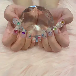 ネイル リスブラン 🎀MIKAのネイルデザイン