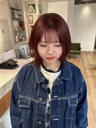 ミディアム カラー 塩澤 榛奈のヘアスタイル