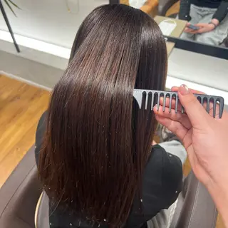 ミディアム カラー アカリ ✄似合わせが得意✄のヘアスタイル