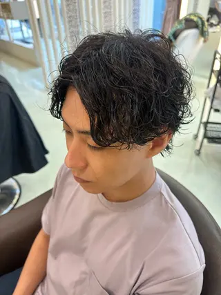 ショート パーマ メンズ 三宅 壱輝のヘアスタイル
