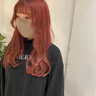 ロング カラー カジュアルを女っぽく 𝗮𝘆𝗮𝗰𝗼のヘアスタイル