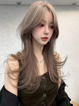 セミロング カラー ♡KOKOHA ／透明感カラー‎‪♡のヘアスタイル