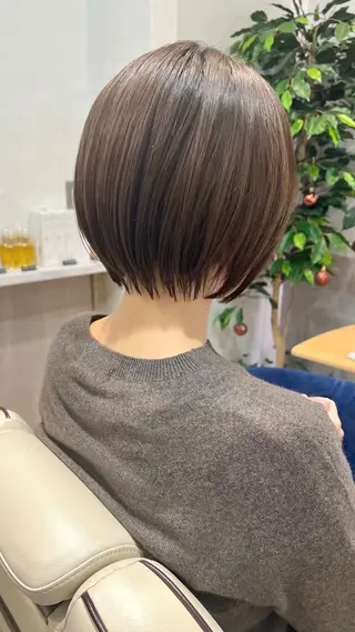 ショート 吉元 結衣佳のヘアスタイル